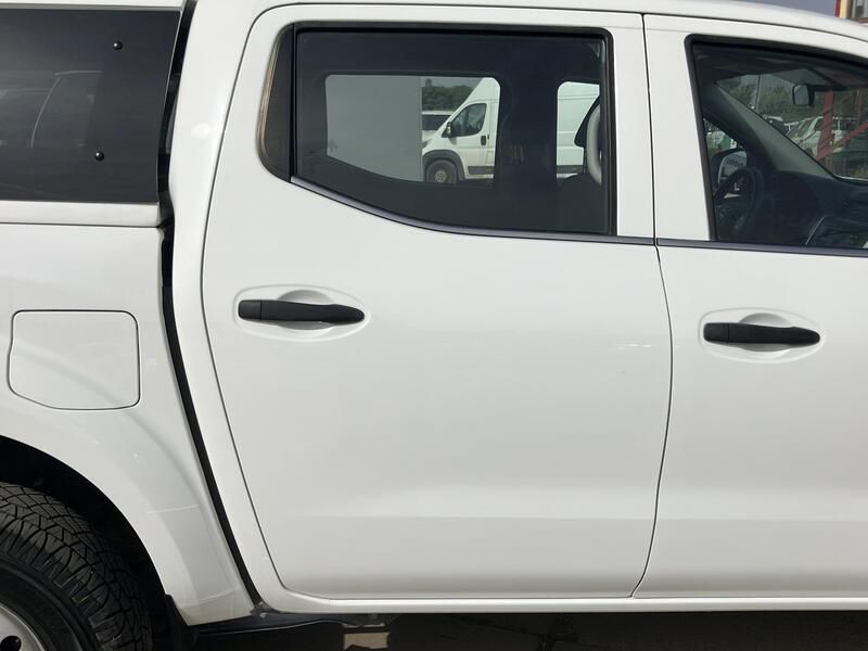 Nissan Navara • 2021 • 36,872 km 20