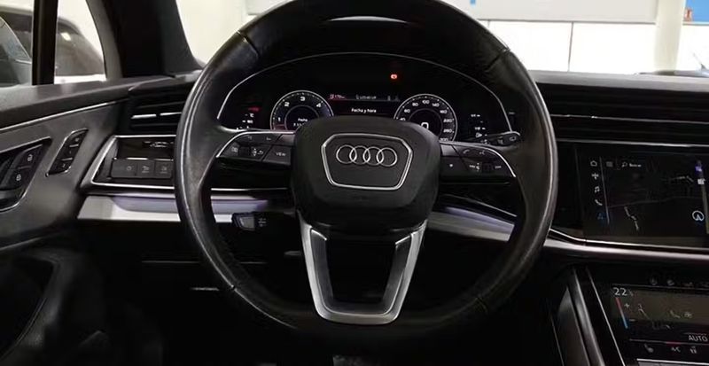 Audi Q7 • 2020 • 53,864 km 5