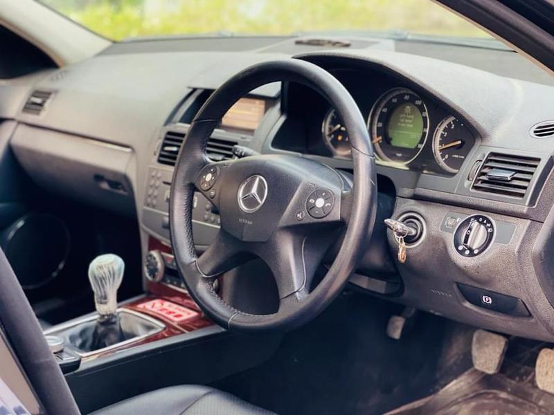 Mercedes-Benz 124 • 2008 • 3,000 km 13