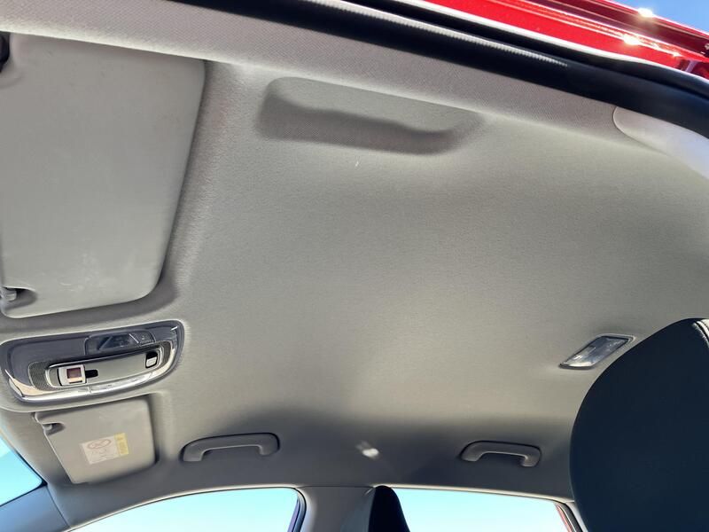 Hyundai Kona • 2023 • 9,281 km 21