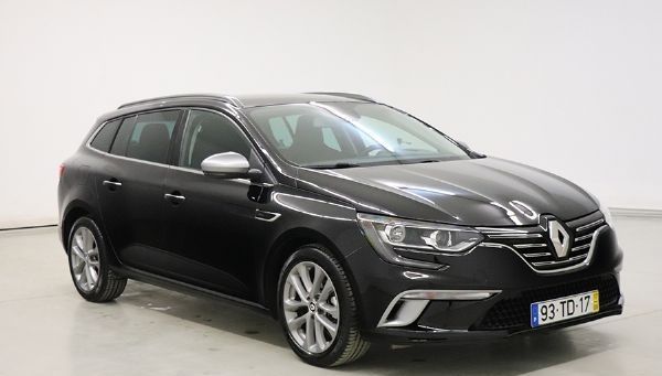 Renault Mégane • 2017 • 17,163 km 1