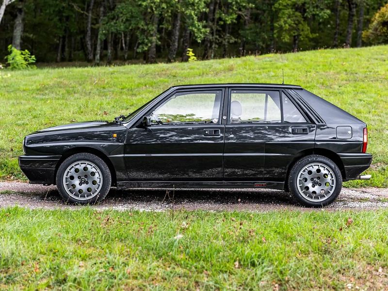 Oldsmobile LSS • 1990 • 100,500 km 11