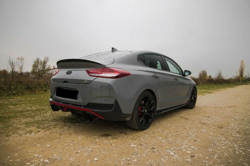 Hyundai i30 • 2019 • 66,800 km 3