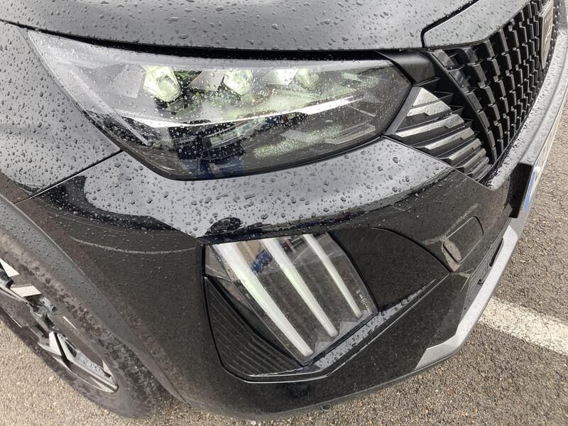 Peugeot 2008 • 2024 • 6,266 km 8