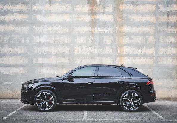 Audi RS Q8 • 2019 • 74,900 km 2