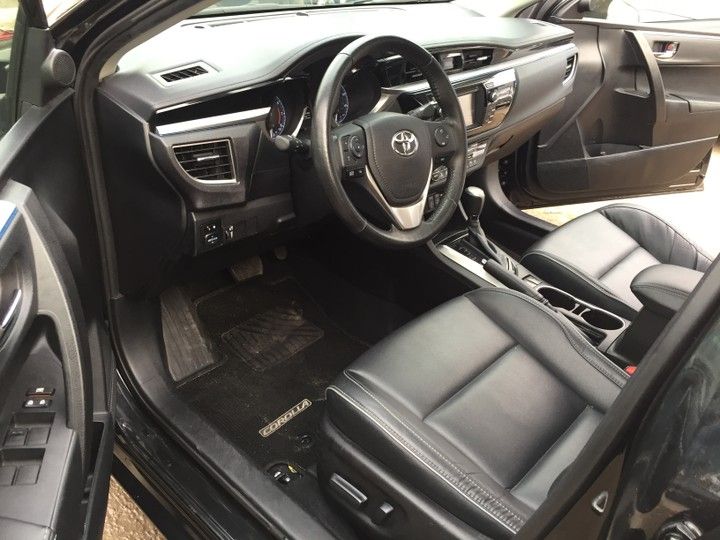 Toyota Corolla • 2014 • 21 km 3