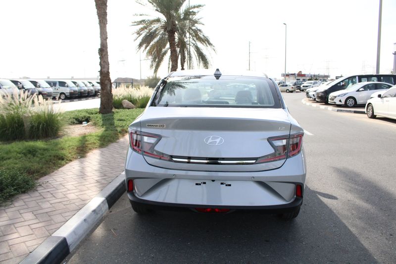 Hyundai i10 • 2024 • 3 km 6