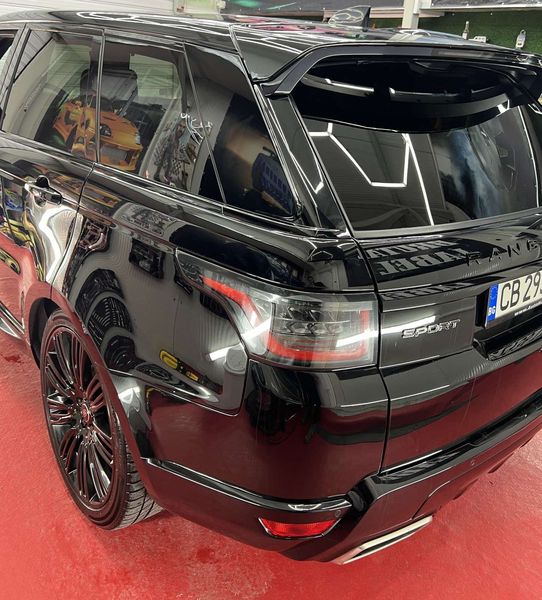 Land Rover Range Rover • 2020 • 150,000 km 8