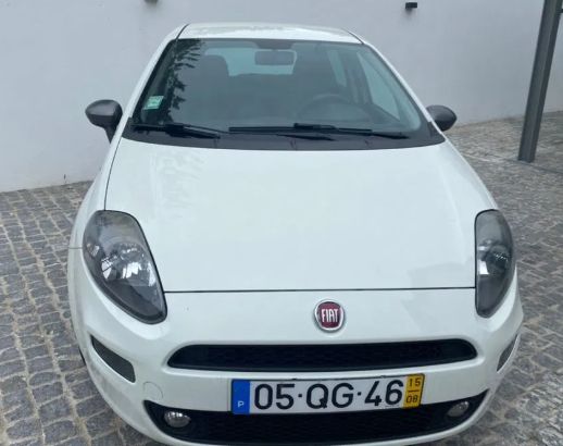 Fiat Punto • 2015 • 107,978 km 1