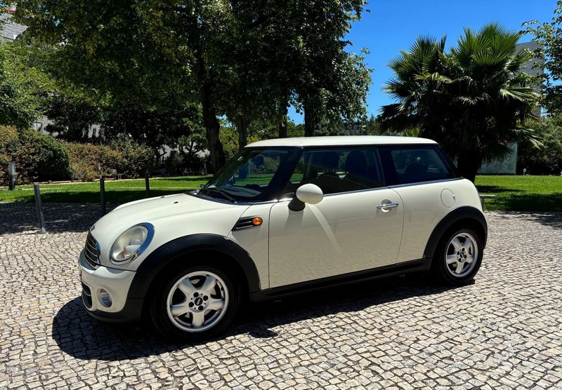 MINI Cooper D • 2010 • 189,670 km 4