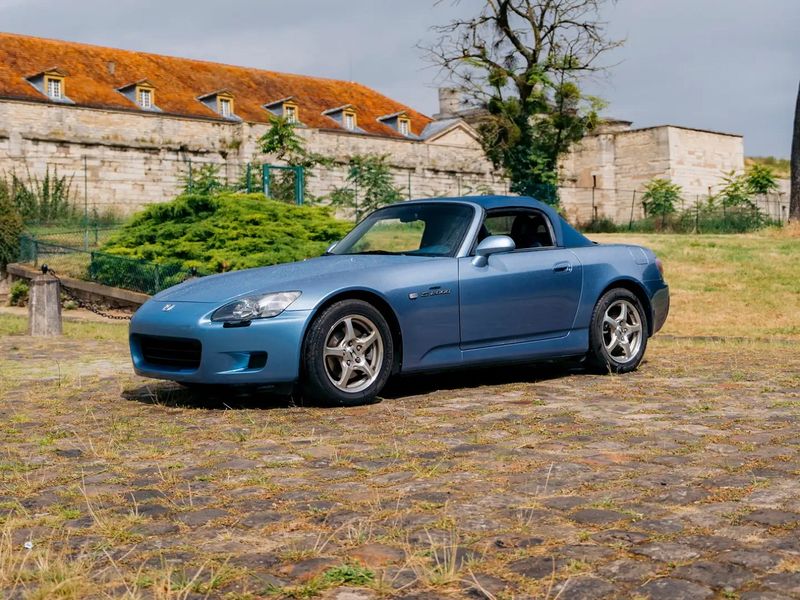 Honda S2000 • 2003 • 78,000 km 1