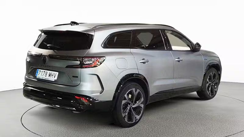 Renault Espace • 2023 • 38,500 km 6