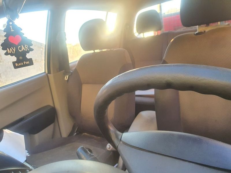 Mitsubishi L200 • 2009 • 290,000 km 2