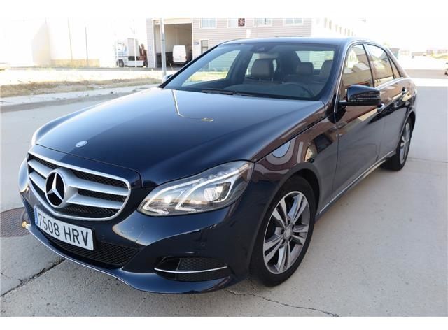 Mercedes-Benz E-Class • 2013 • 181,000 km 1