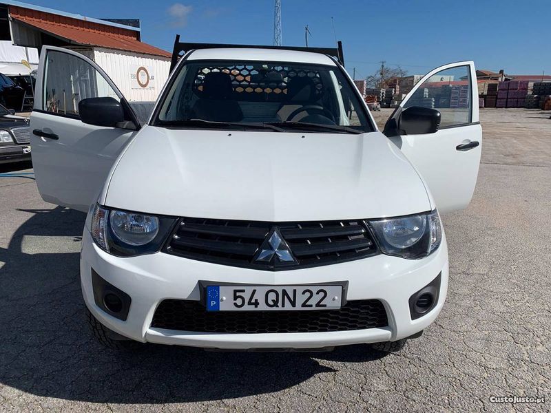 Mitsubishi L200 Pick up • 2015 • 120,000 km 1