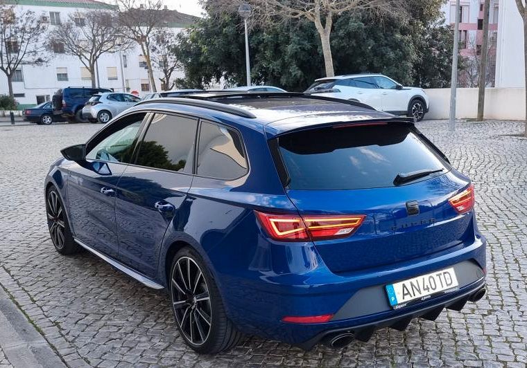 Seat Leon • 2018 • 20,000 km 3