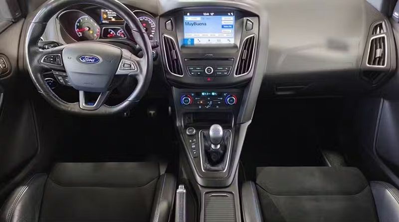 Ford Focus • 2017 • 50,400 km 9