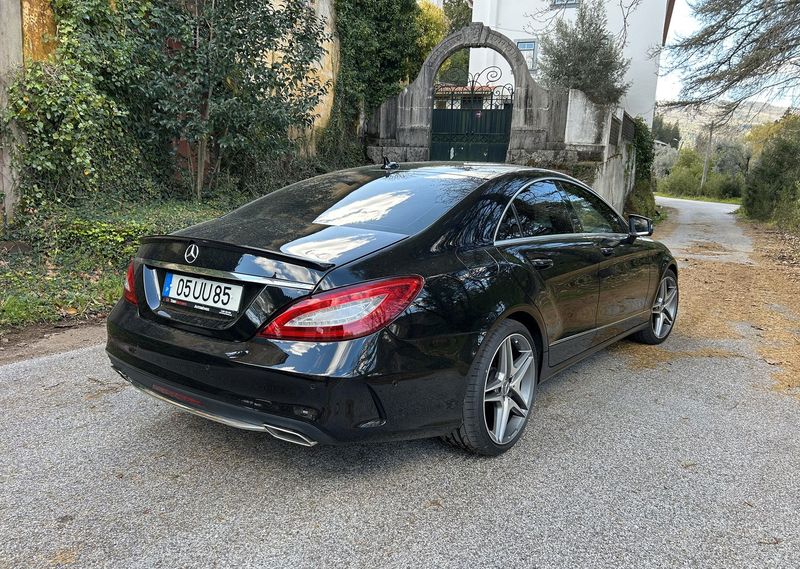 Mercedes-Benz 200 - 300 • 2015 • 200,000 km 5