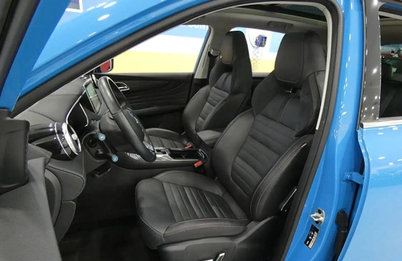 Kia Sorento • 2023 • 39,800 km 9