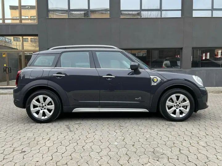 MINI Cooper Countryman • 2021 • 68,000 km 2