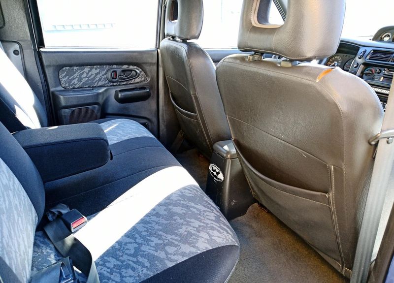 Mitsubishi L200 • 1999 • 288,933 km 6