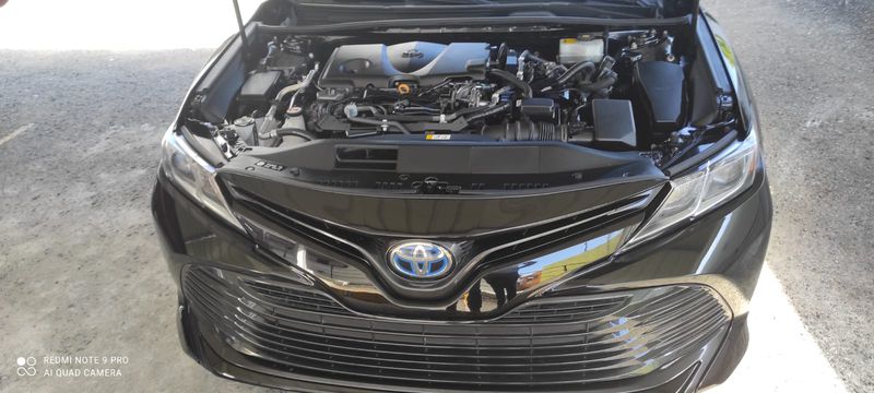Toyota Camry Hybrid • 2018 • 35,000 km 6
