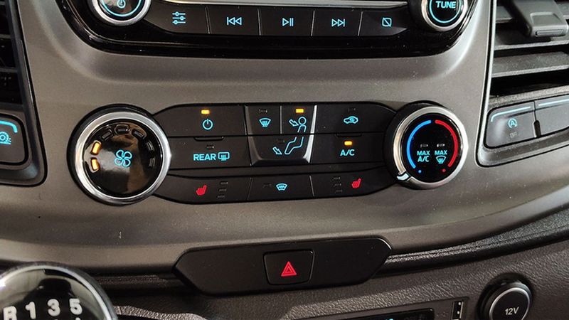 Ford Transit Custom • 2019 • 43,860 km 9