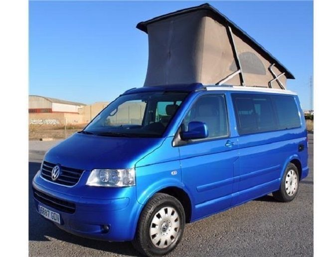 Volkswagen T5 • 2008 • 245,000 km 1