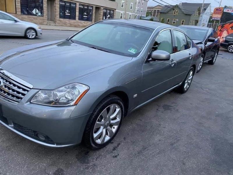 Infiniti G • 2006 • 85,000 km 2