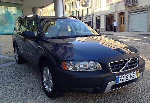 Volvo XC70 • 2005 • 250,000 km 1