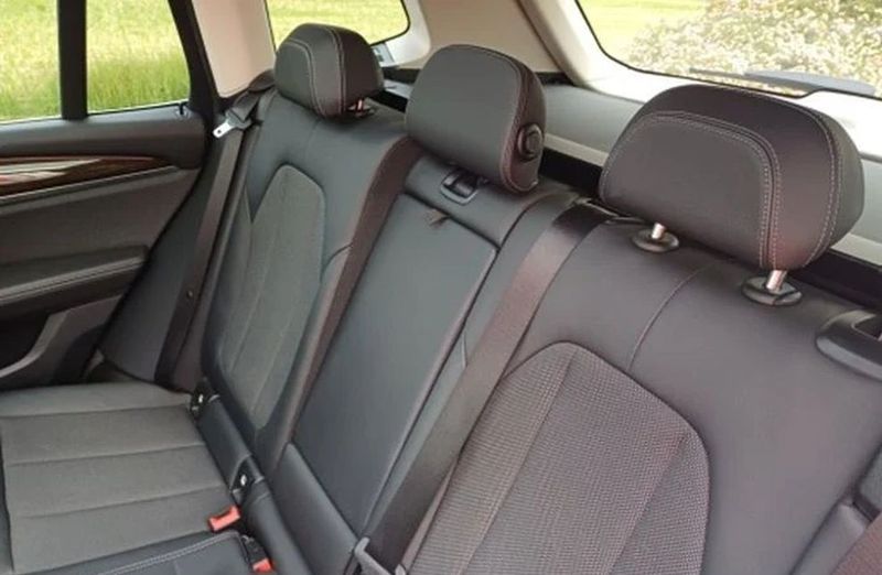 BMW X3 • 2018 • 74,000 km 26