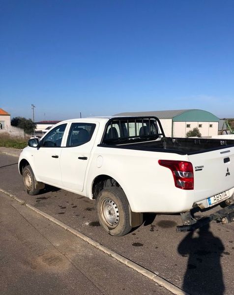 Mitsubishi L200 • 2020 • 27,000 km 3