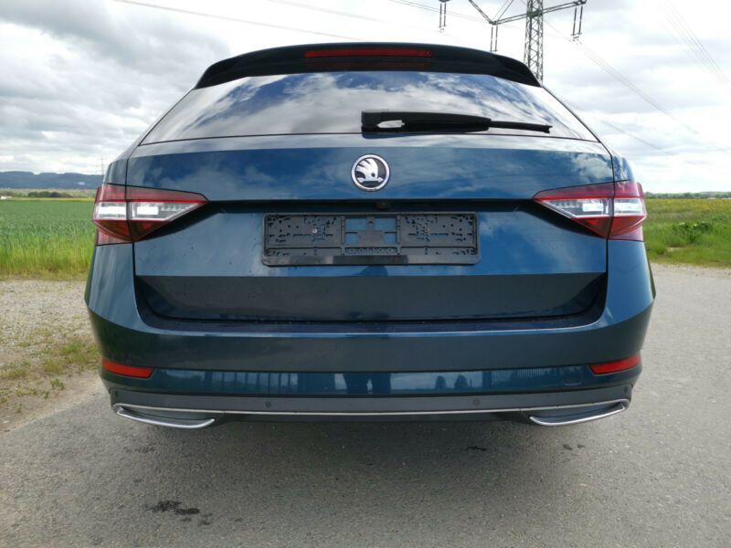 Škoda Superb • 2017 • 184,000 km 5