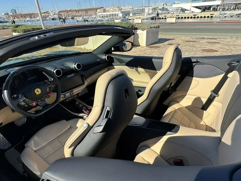 Ferrari Portofino • 2020 • 17,600 km 28