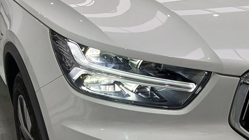 Volvo XC40 • 2022 • 41,043 km 13