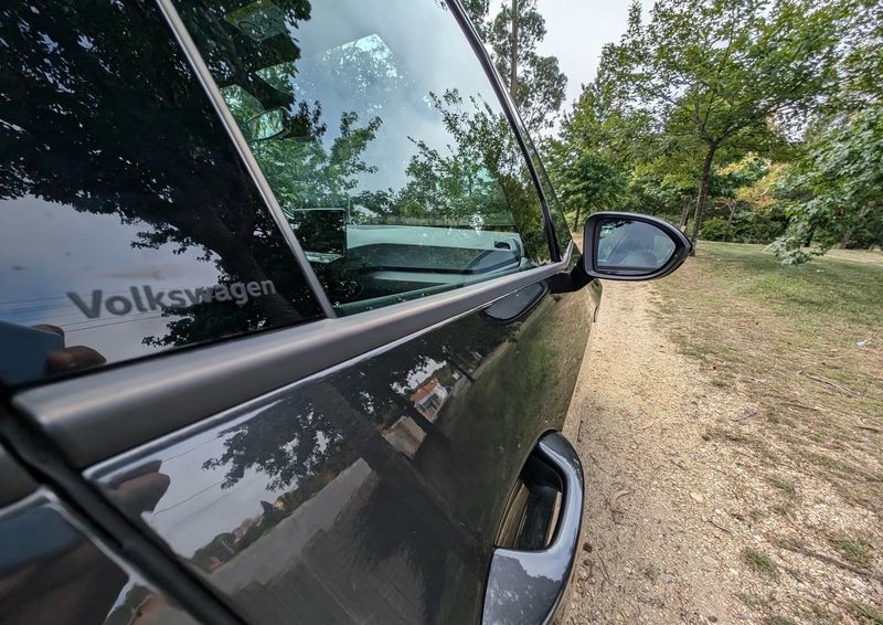 Volkswagen ID.4 • 2021 • 27,980 km 10