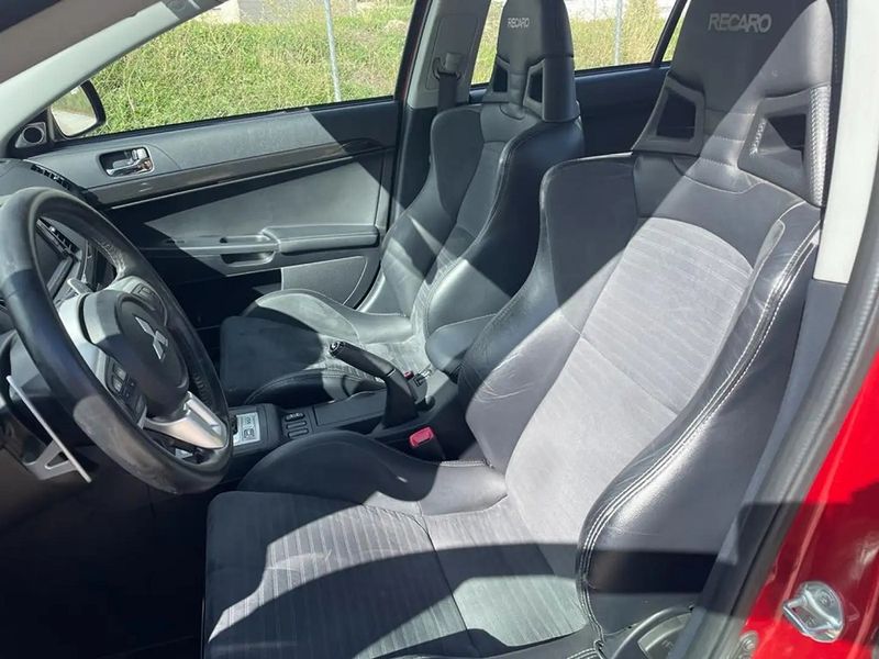 Mitsubishi Lancer • 2008 • 117,000 km 12