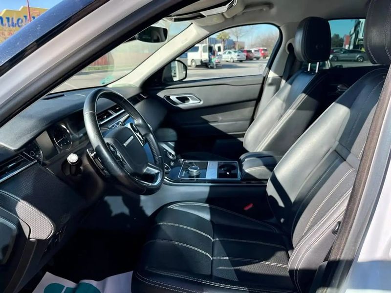 Land Rover Range Rover Velar • 2019 • 127,000 km 5