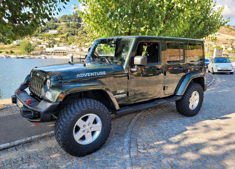 Jeep Wrangler • 2021 • 80,000 km 4