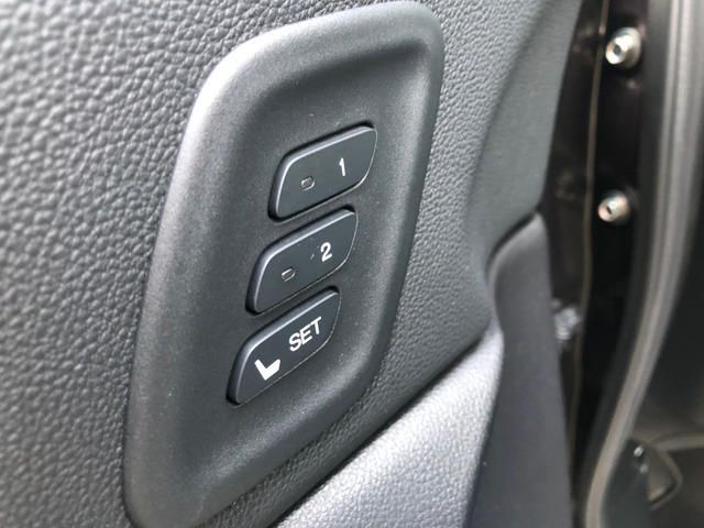 Honda CR-V • 2016 • 129,114 km 10