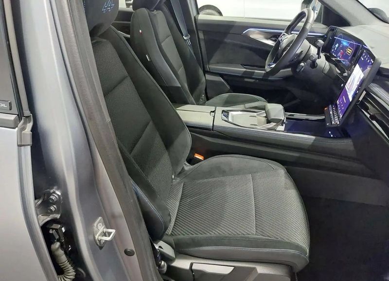 Renault Espace • 2023 • 42,973 km 5