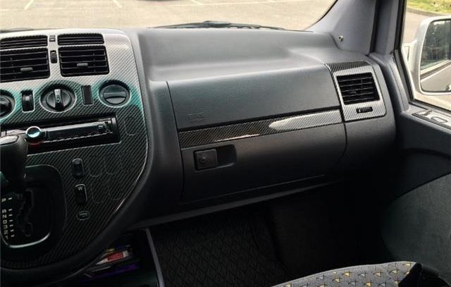 Mercedes-Benz 115 • 1999 • 237,000 km 12