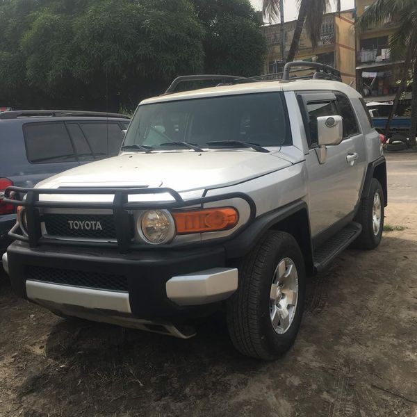 Toyota FJ Cruiser • 2010 • 32 km 1