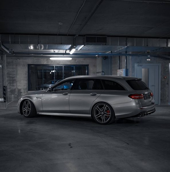 Mercedes-Benz E-Class • 2018 • 59,567 km 5