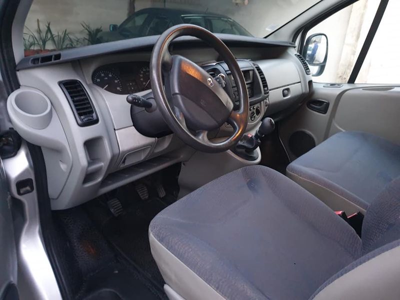 Renault Scénic • 2009 • 125,000 km 4