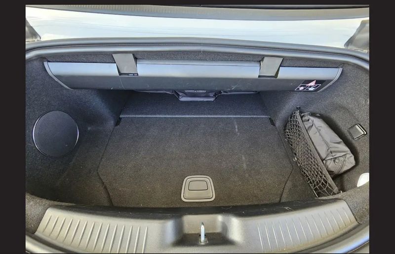 Mercedes-Benz SL-Class • 2022 • 16,000 km 5