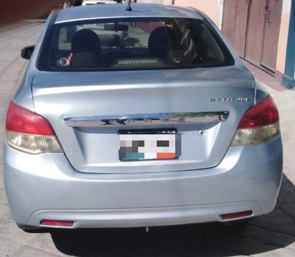 Dodge Attitude • 2016 • 157,000 km 5