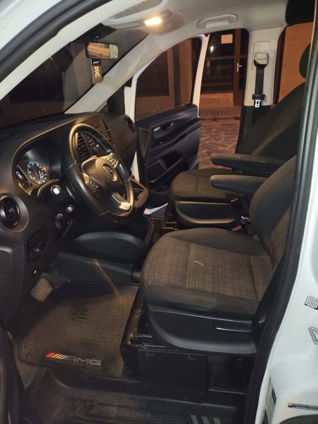 Mercedes-Benz Metris • 2016 • 198,000 km 13