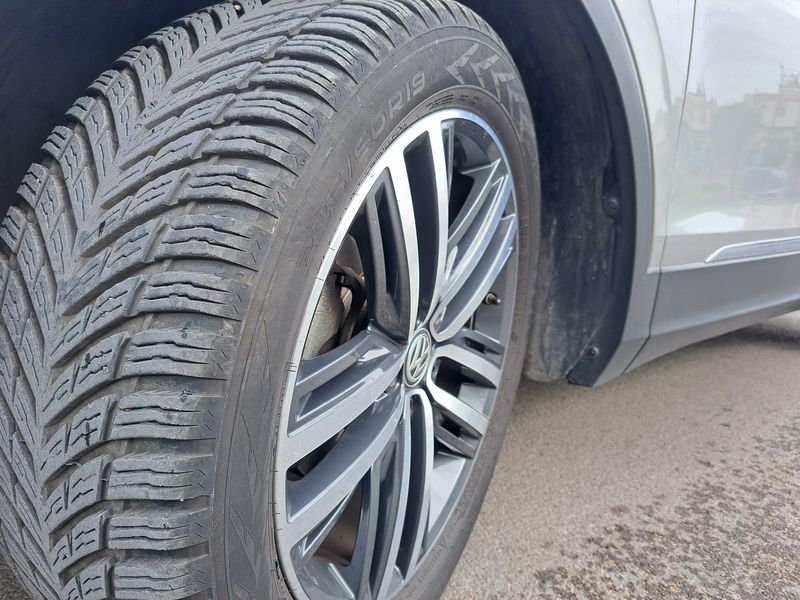 Volkswagen Tiguan • 2017 • 125,031 km 12