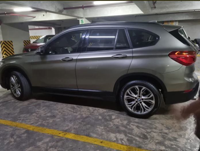 BMW X1 • 2019 • 70,000 km 4